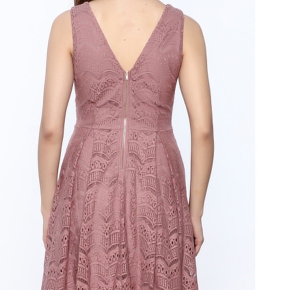 She and Sky Rose Lace Dress - Picture 2 of 6